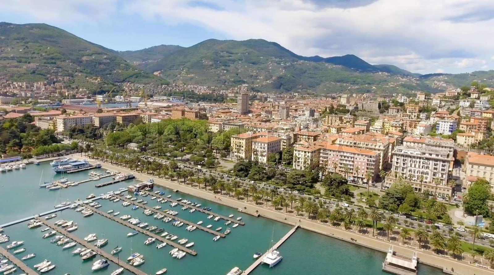 Redamare Suites La Spezia Exterior photo